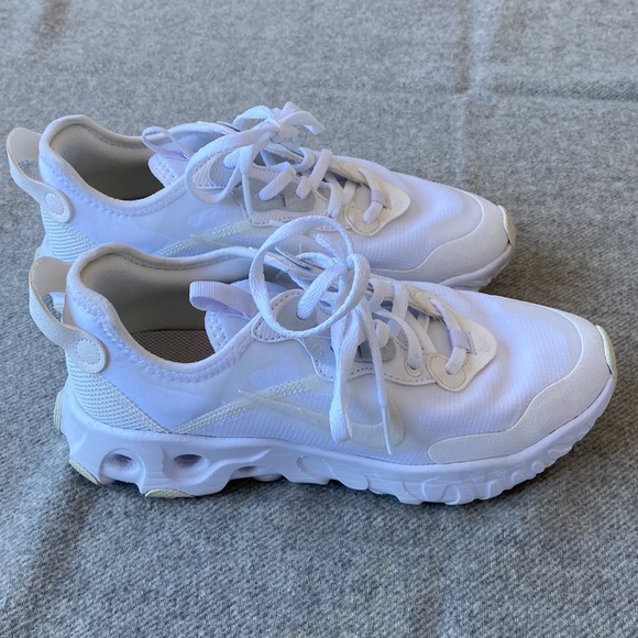 NIKE React Art3mis - Picture 8 of 8